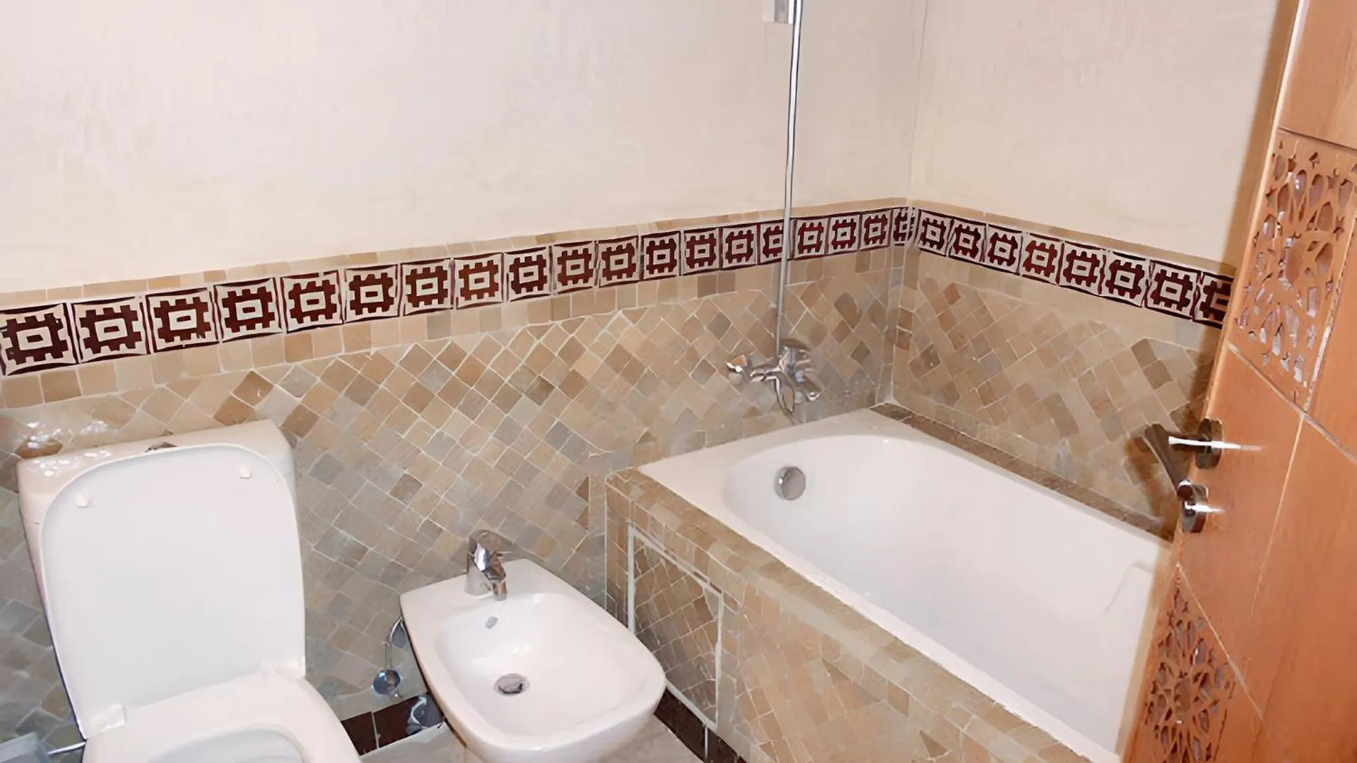 Modern Apartment In The Heart Of Fes 70 M² Air Conditioned